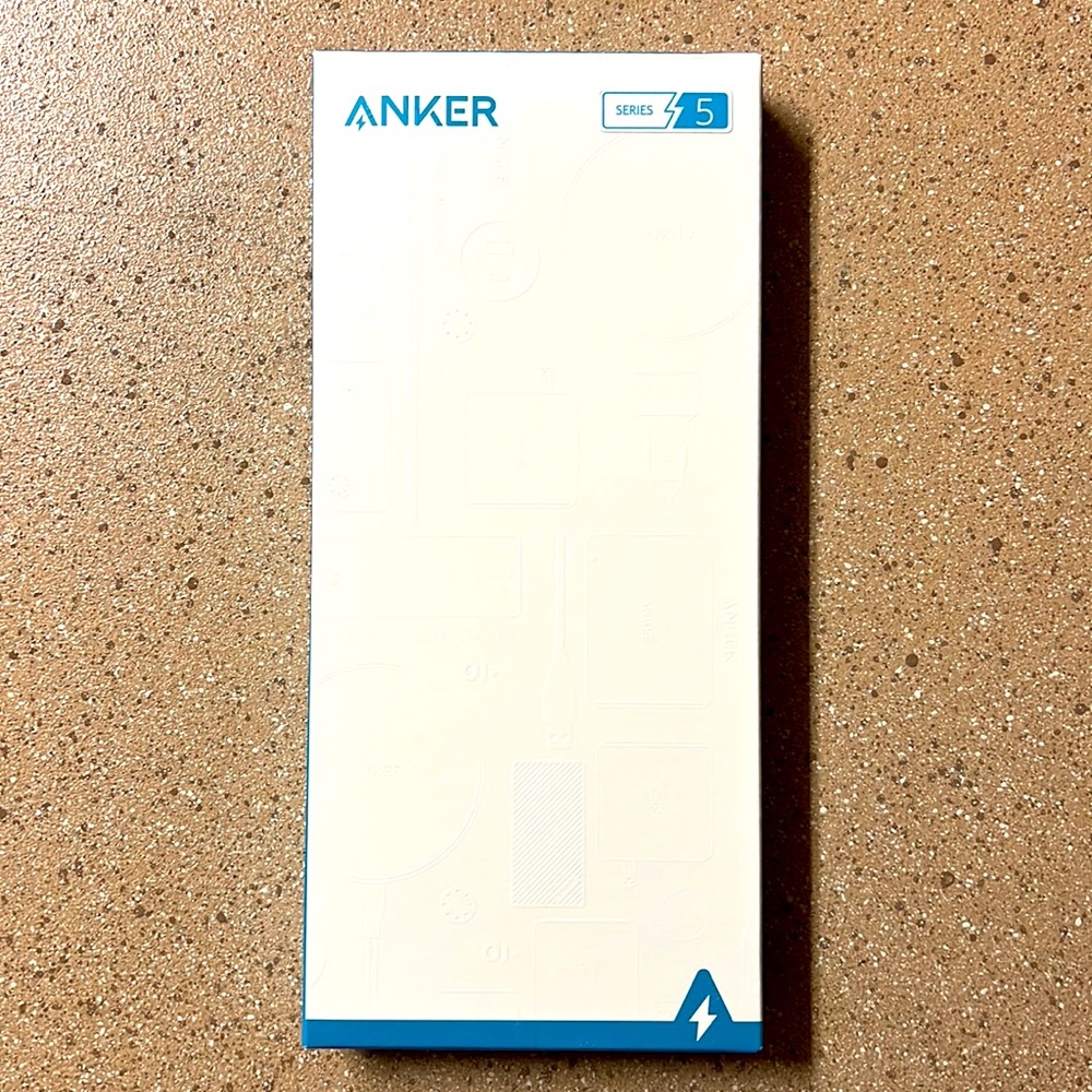 Anker Hub, 5-in-1 adapter w/ 4K USB C to HDMI, Ethernet Port, 3 USB 3.0 ports